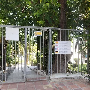 https://bungalow-torre-de-la-roca.hotelsinnerja.org