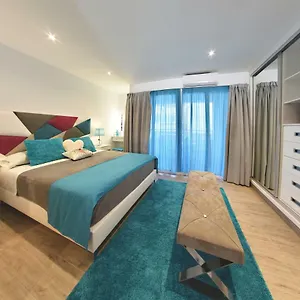 https://zenmarina-612.hotelsinnerja.org